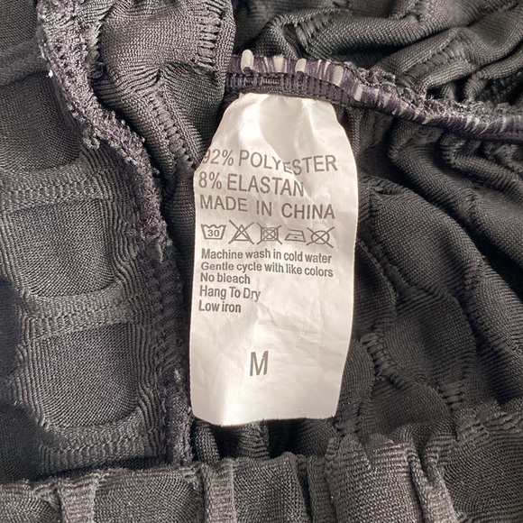 Textured Leggings - Picture 5 of 5